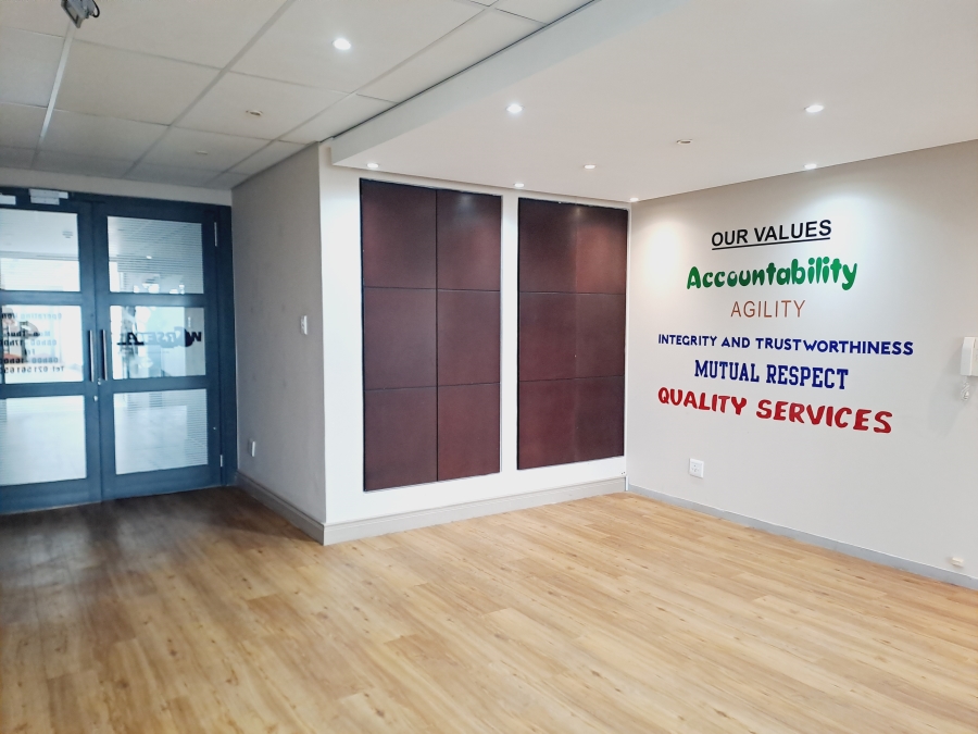 To Let commercial Property for Rent in Bo Oakdale Western Cape